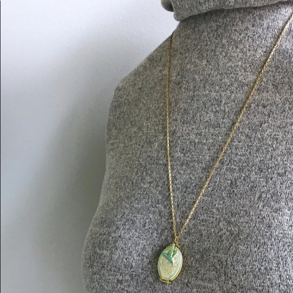 Hummingbird Locket - Picture 2 of 2